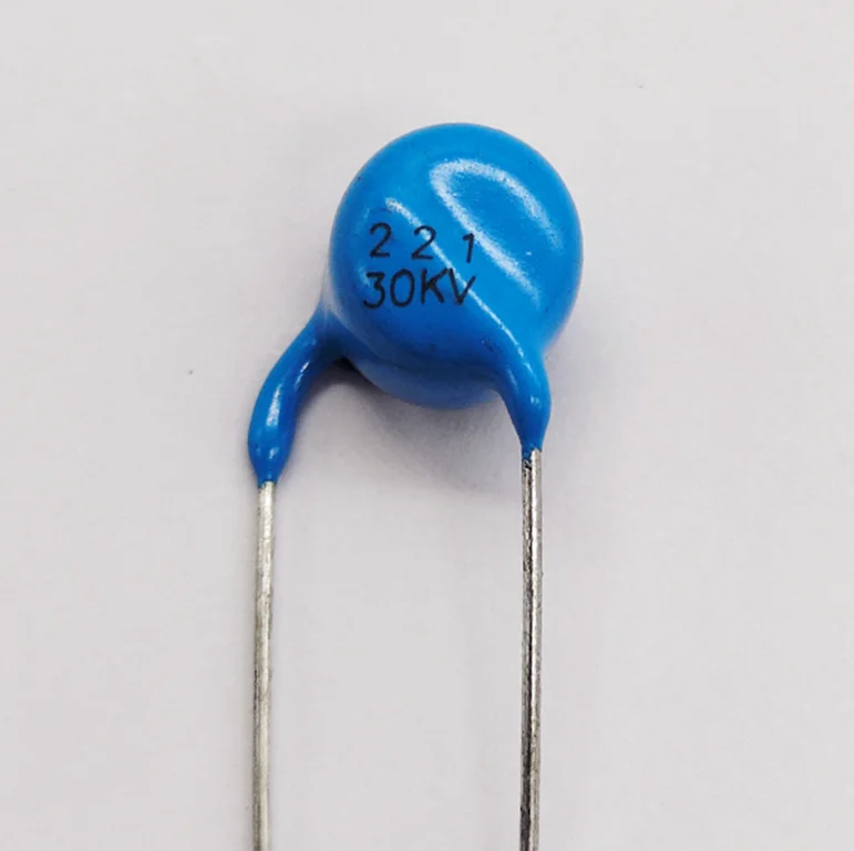 50GAB Augstas frekvences zilā keramikas čipu kondensators 30KV 221K 220PF augstsprieguma elektroapgādes keramikas kondensatoru dielektrisko